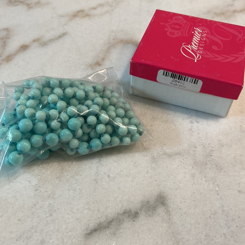 Premier Designs seabreeze necklace